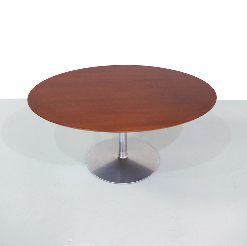 Artifort Circle 3 Dining Table by Pierre Paulin | Kameleon Design